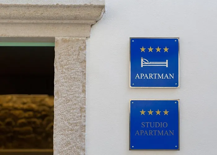 Apartment Vibrant And Elegant Downtown Krk - Classic